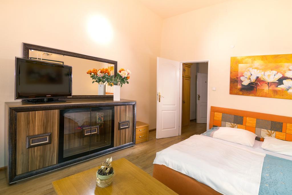 Penzion Grand Kosice Room photo
