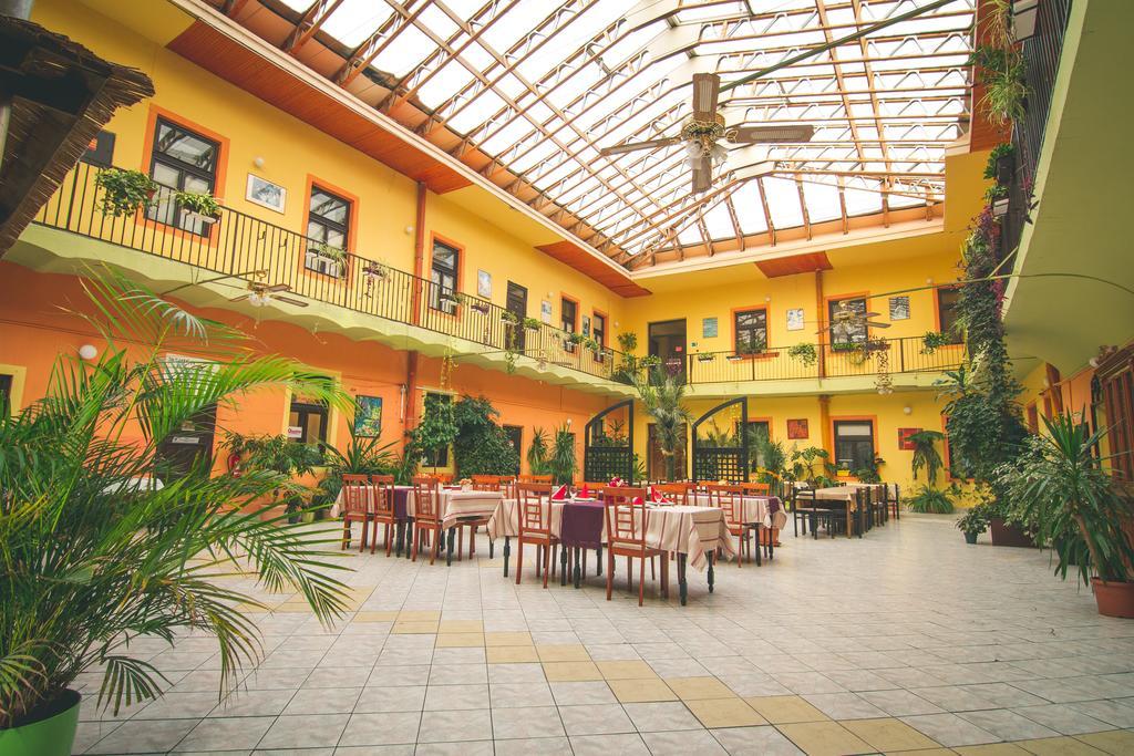Penzion Grand Kosice Exterior photo